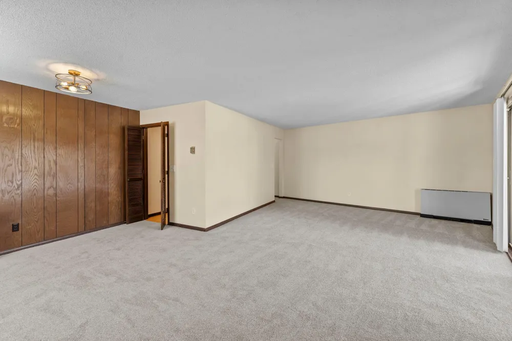 2200 Nevada Avenue S #216 Saint Louis Park, MN 55426