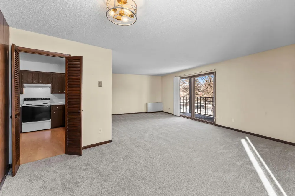 2200 Nevada Avenue S #216 Saint Louis Park, MN 55426