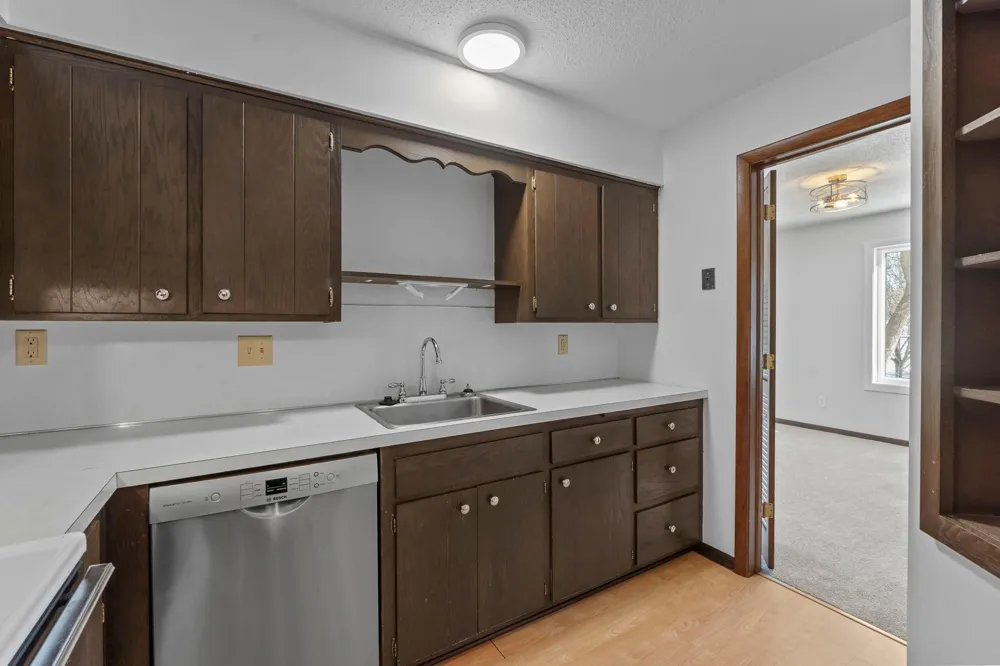 2200 Nevada Avenue S #216 Saint Louis Park, MN 55426