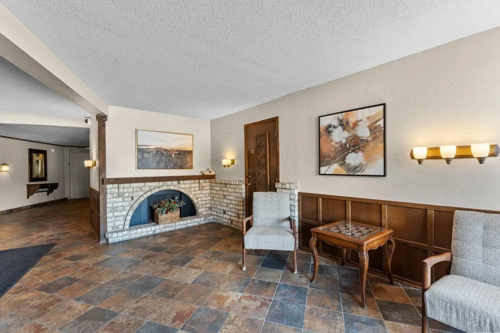 2200 Nevada Avenue S #216 Saint Louis Park, MN 55426