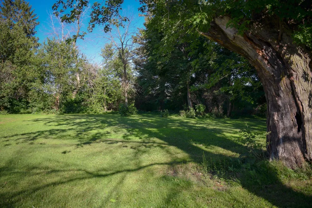 30546 County Hwy 35 Worthington, MN 56187