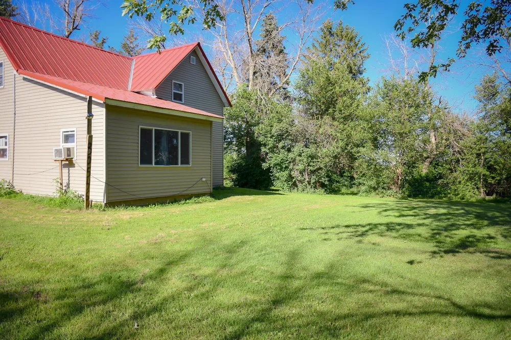 30546 County Hwy 35 Worthington, MN 56187