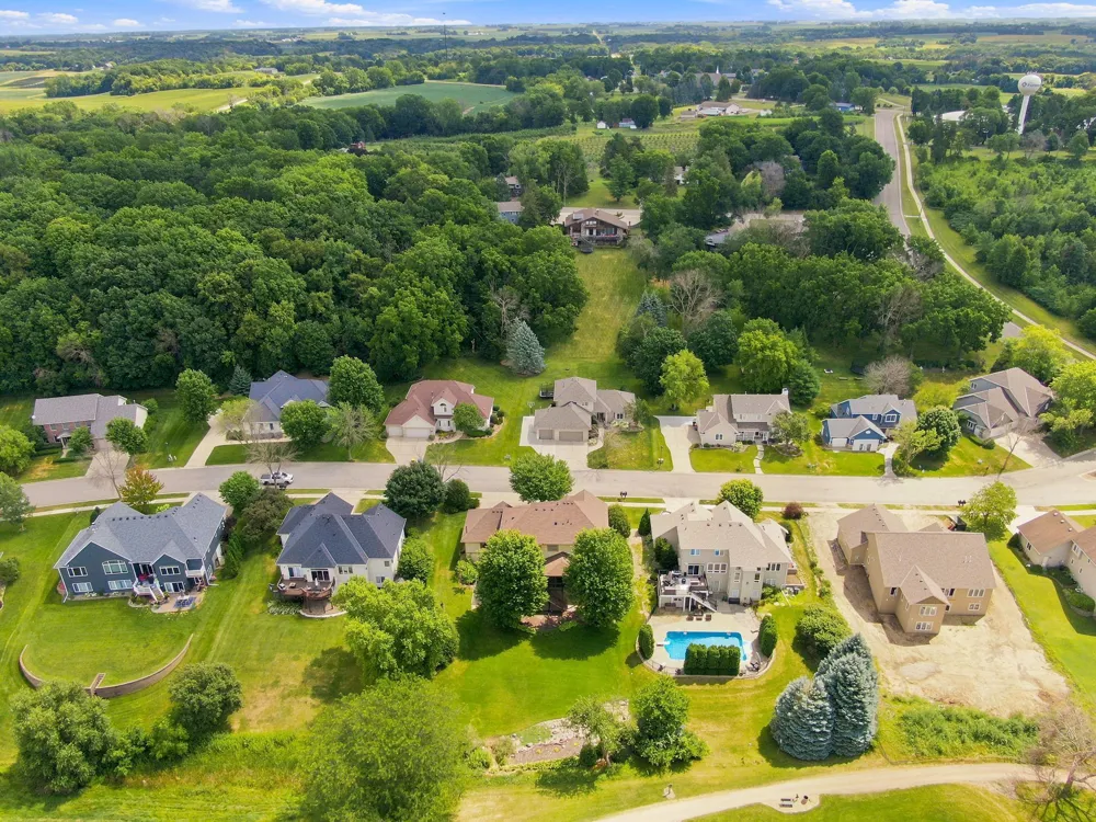 1008 Newhall Drive Faribault, MN 55021