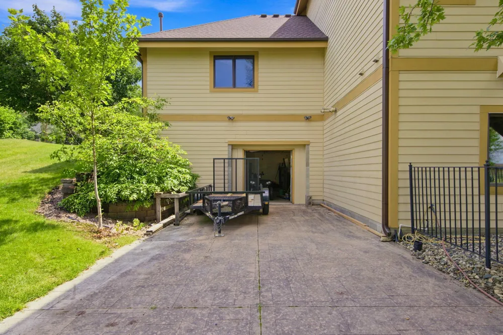 1008 Newhall Drive Faribault, MN 55021