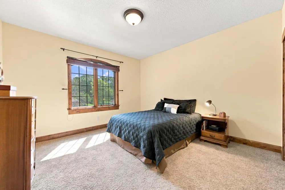 1008 Newhall Drive Faribault, MN 55021