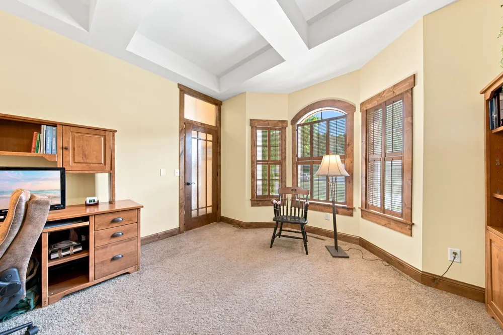 1008 Newhall Drive Faribault, MN 55021