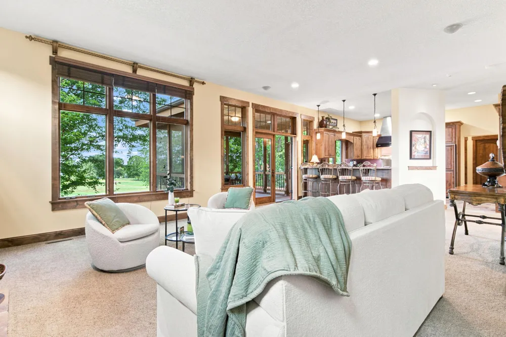 1008 Newhall Drive Faribault, MN 55021