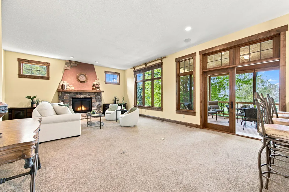 1008 Newhall Drive Faribault, MN 55021