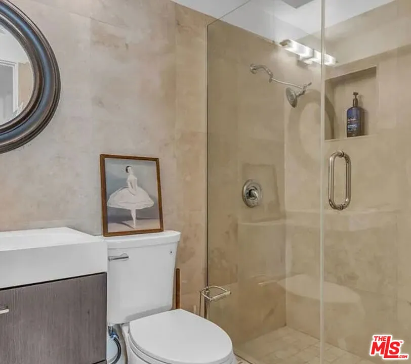 817 Via Monte Vista Palm Springs, CA 92262