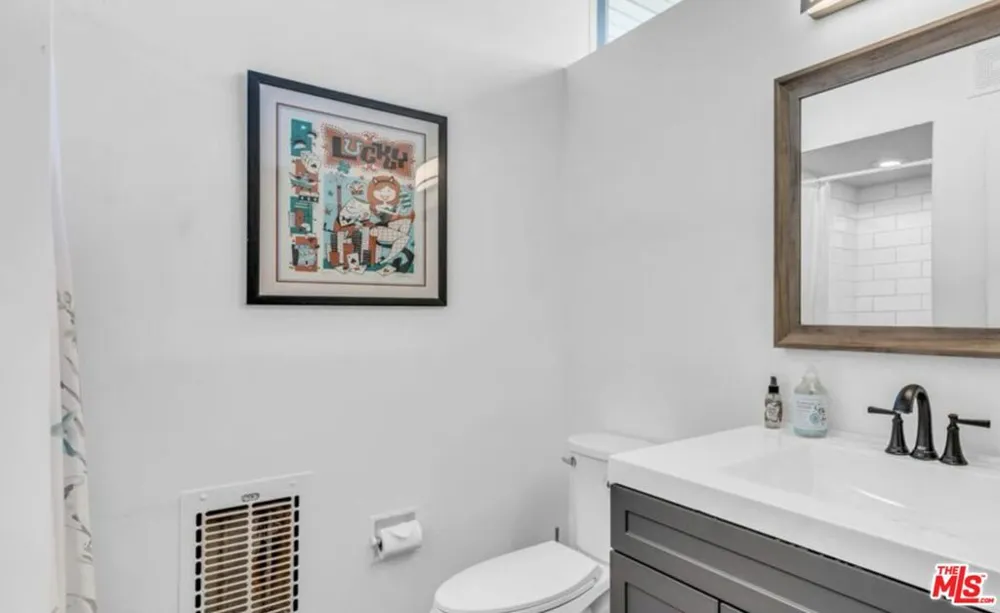 817 Via Monte Vista Palm Springs, CA 92262