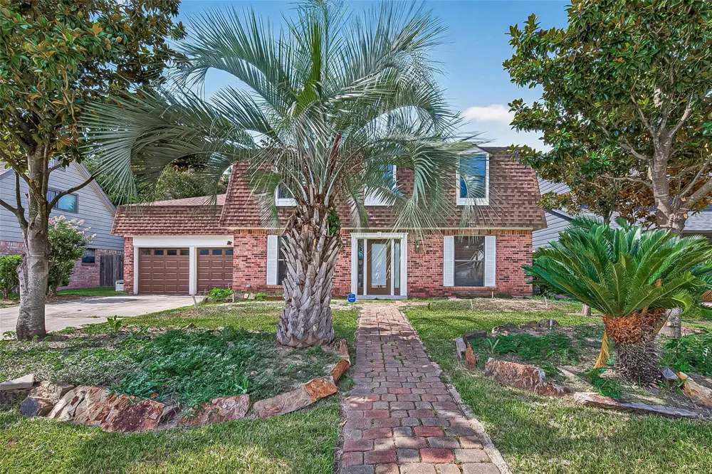 11730 Dorrance Lane Meadows Place, TX 77477