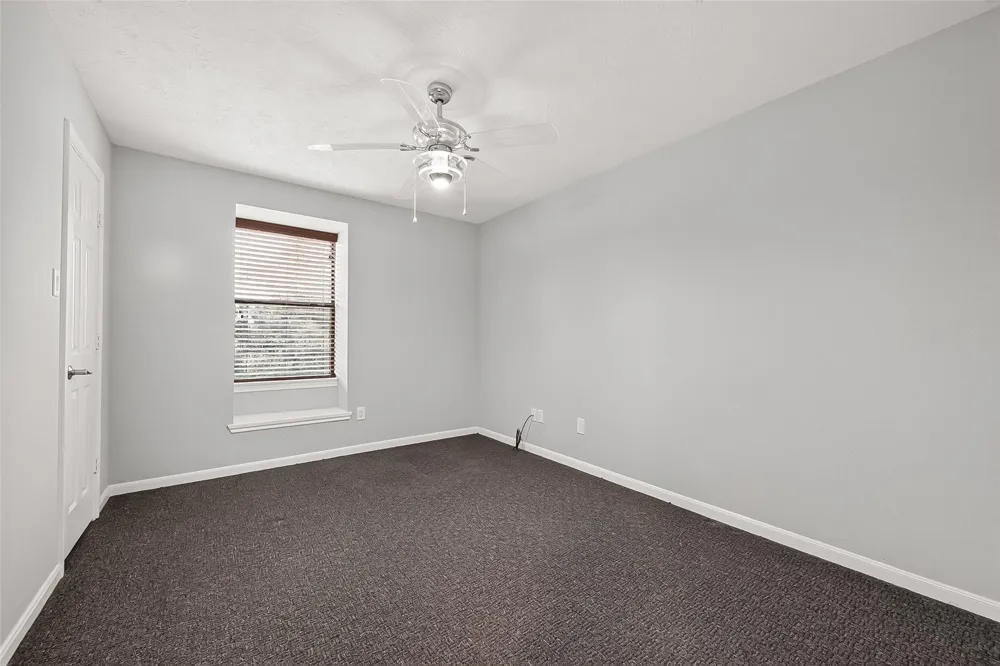 11730 Dorrance Lane Meadows Place, TX 77477