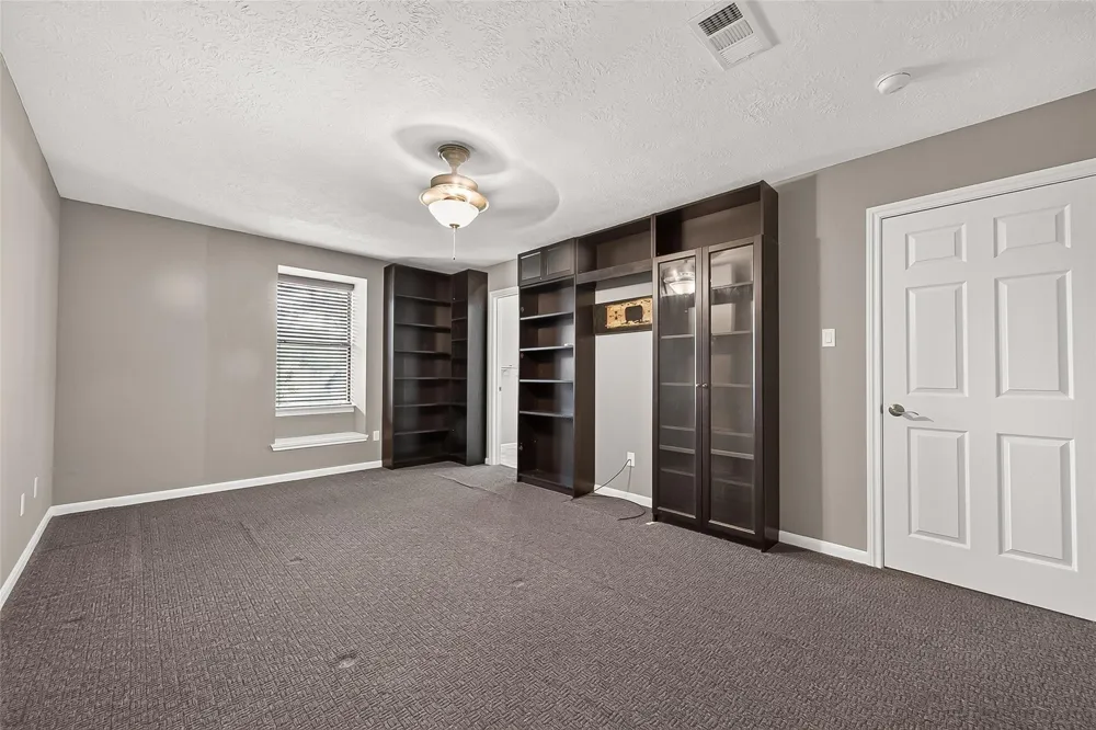 11730 Dorrance Lane Meadows Place, TX 77477