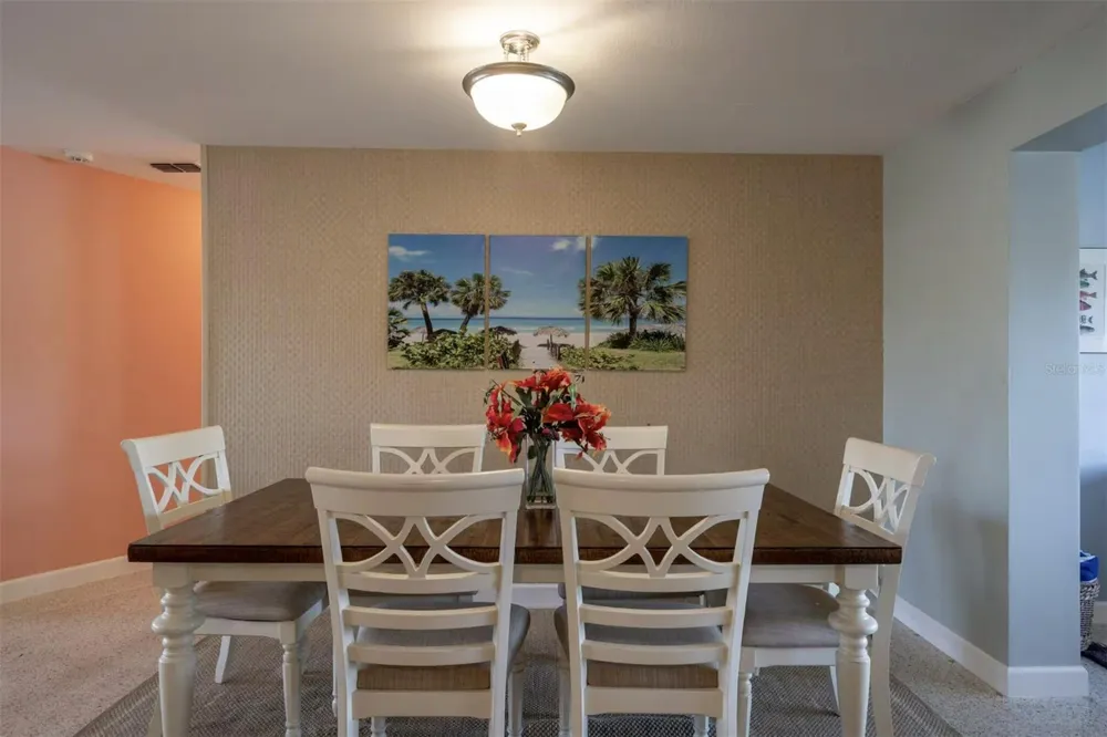 378 WESTWINDS DRIVE Palm Harbor, FL 34683