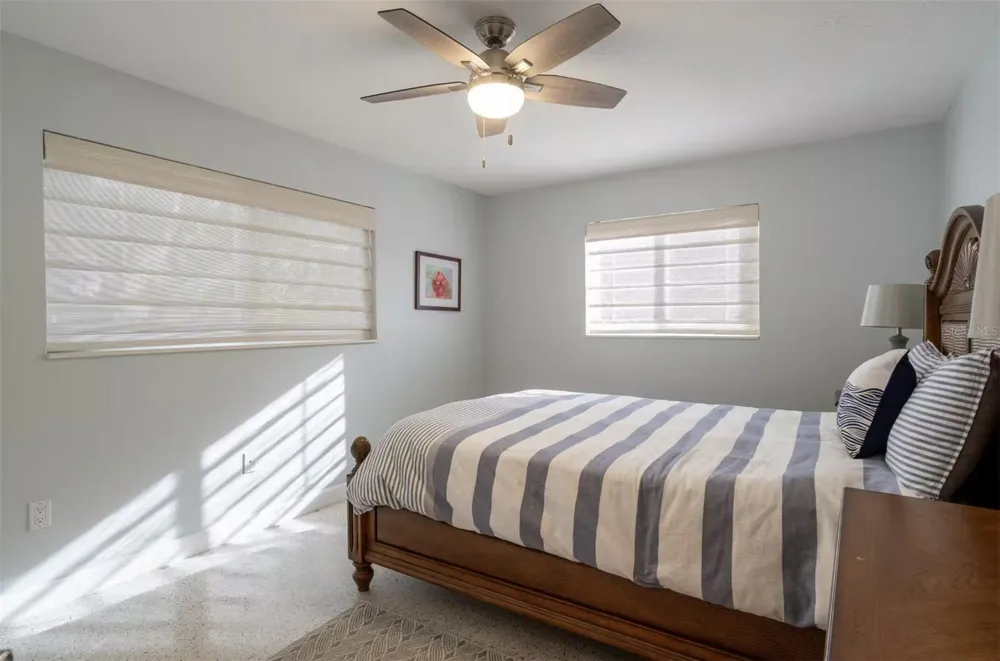 378 WESTWINDS DRIVE Palm Harbor, FL 34683