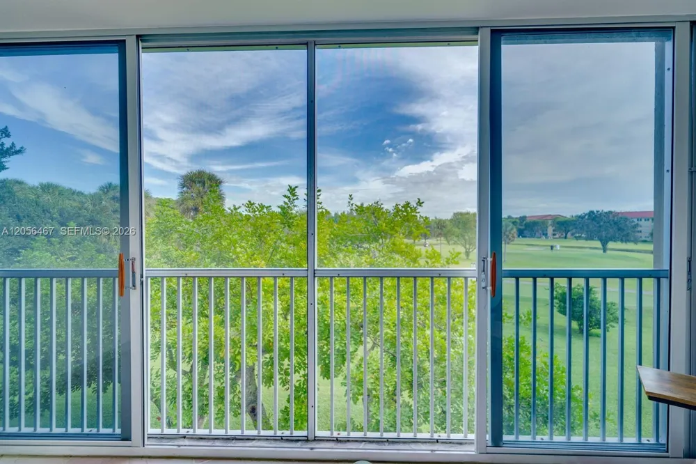 12701 SW 13th St #307F Pembroke Pines, FL 33027