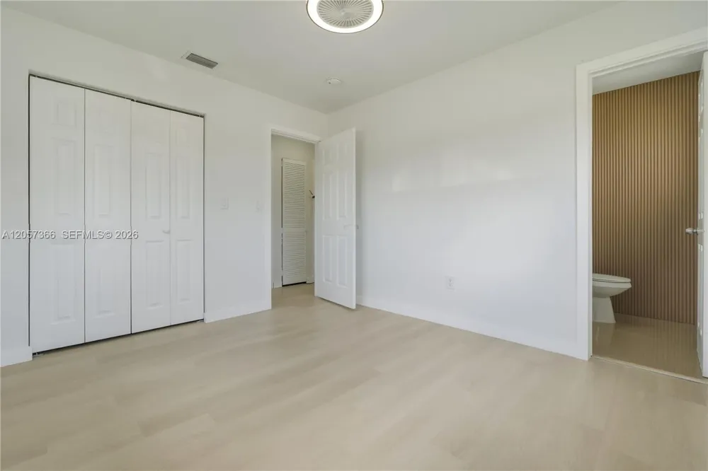 20440 NW 20th ct Miami Gardens, FL 33056