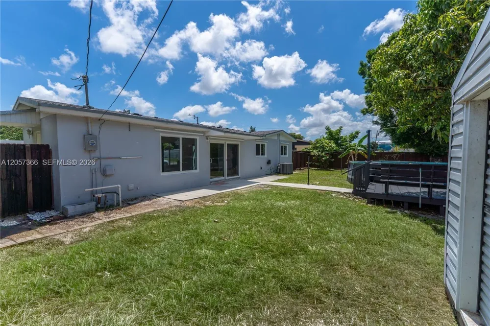 20440 NW 20th ct Miami Gardens, FL 33056