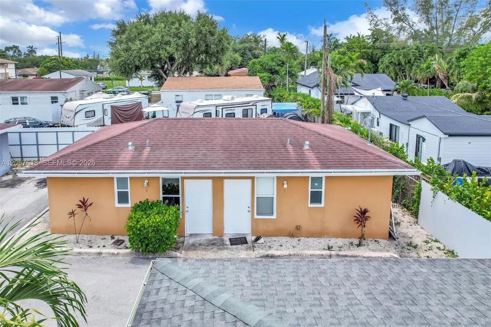 529 NW 88th St #1 El Portal, FL 33150