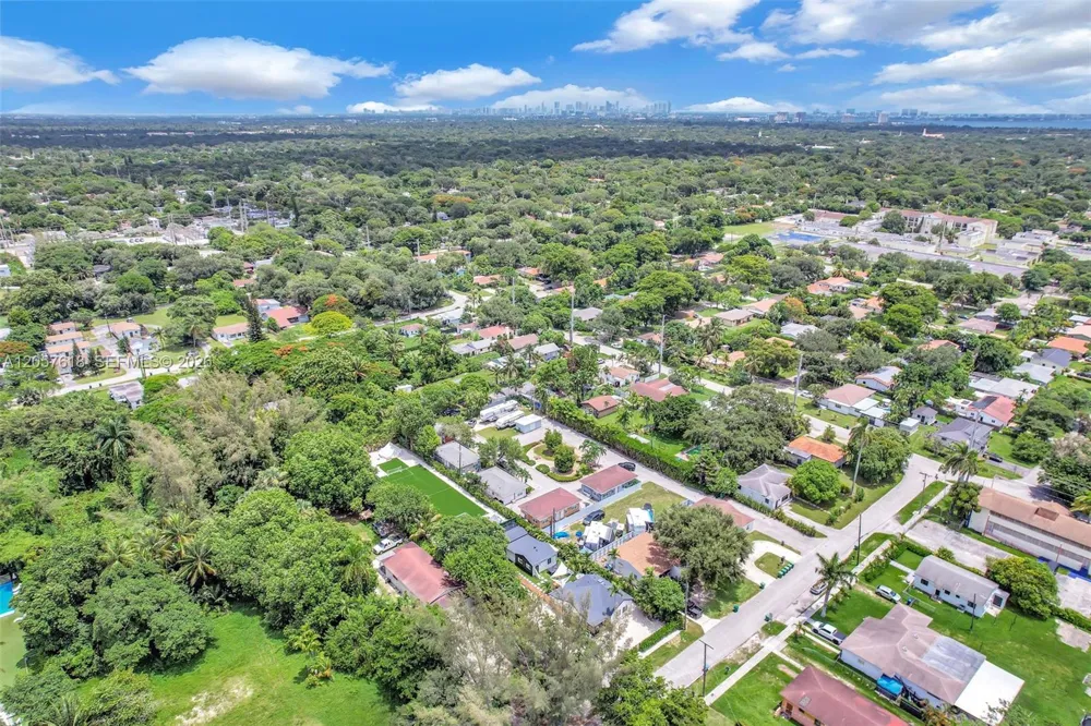 529 NW 88th St #1 El Portal, FL 33150