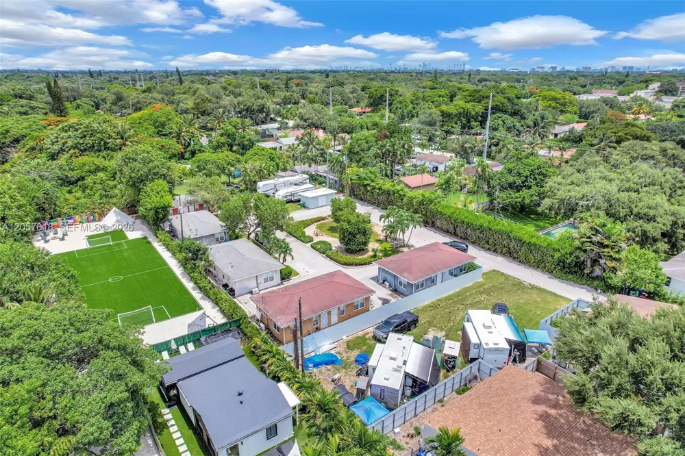529 NW 88th St #1 El Portal, FL 33150