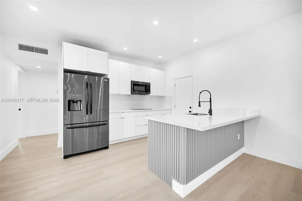 580 NW 116th Ter Miami, FL 33168