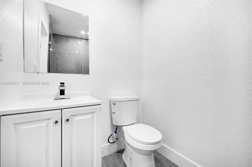 580 NW 116th Ter Miami, FL 33168