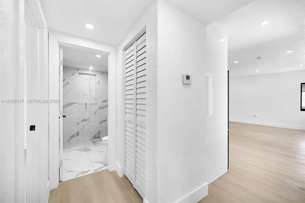 580 NW 116th Ter Miami, FL 33168