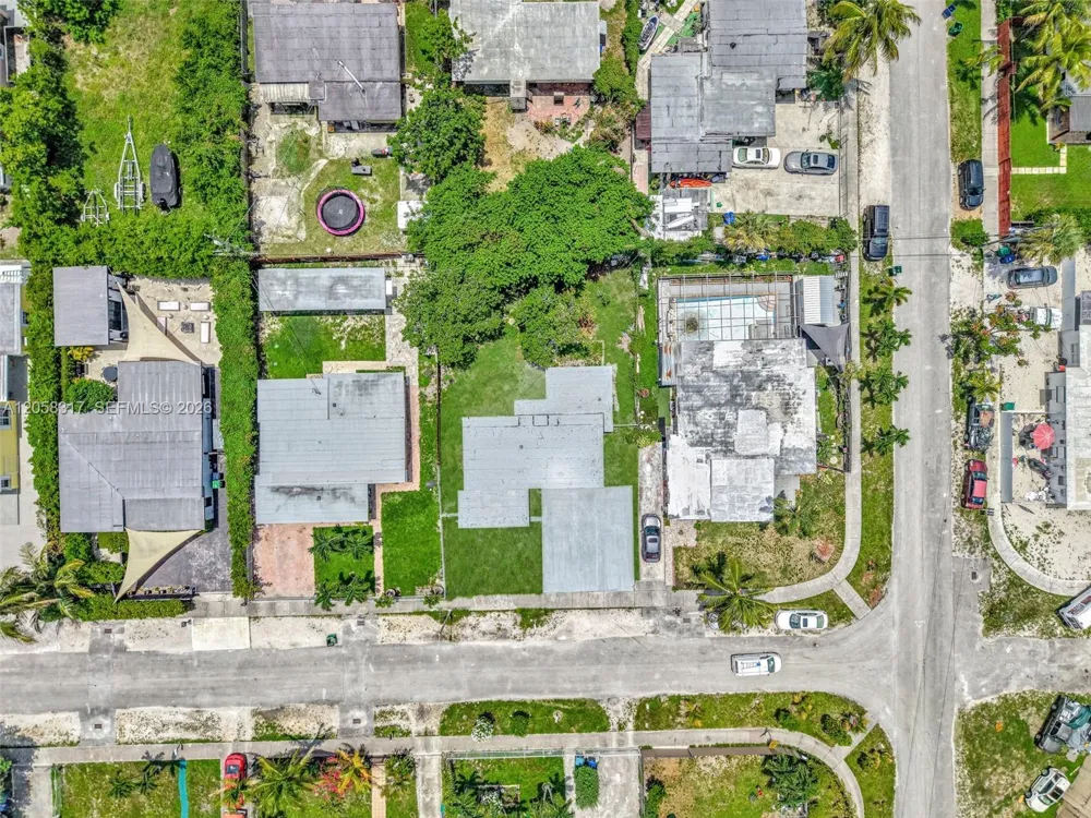 580 NW 116th Ter Miami, FL 33168