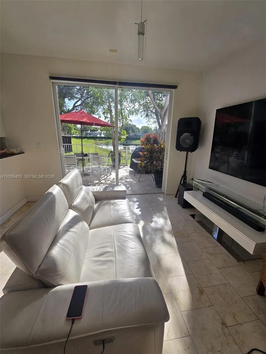 7950 NW 108th Pl Doral, FL 33178