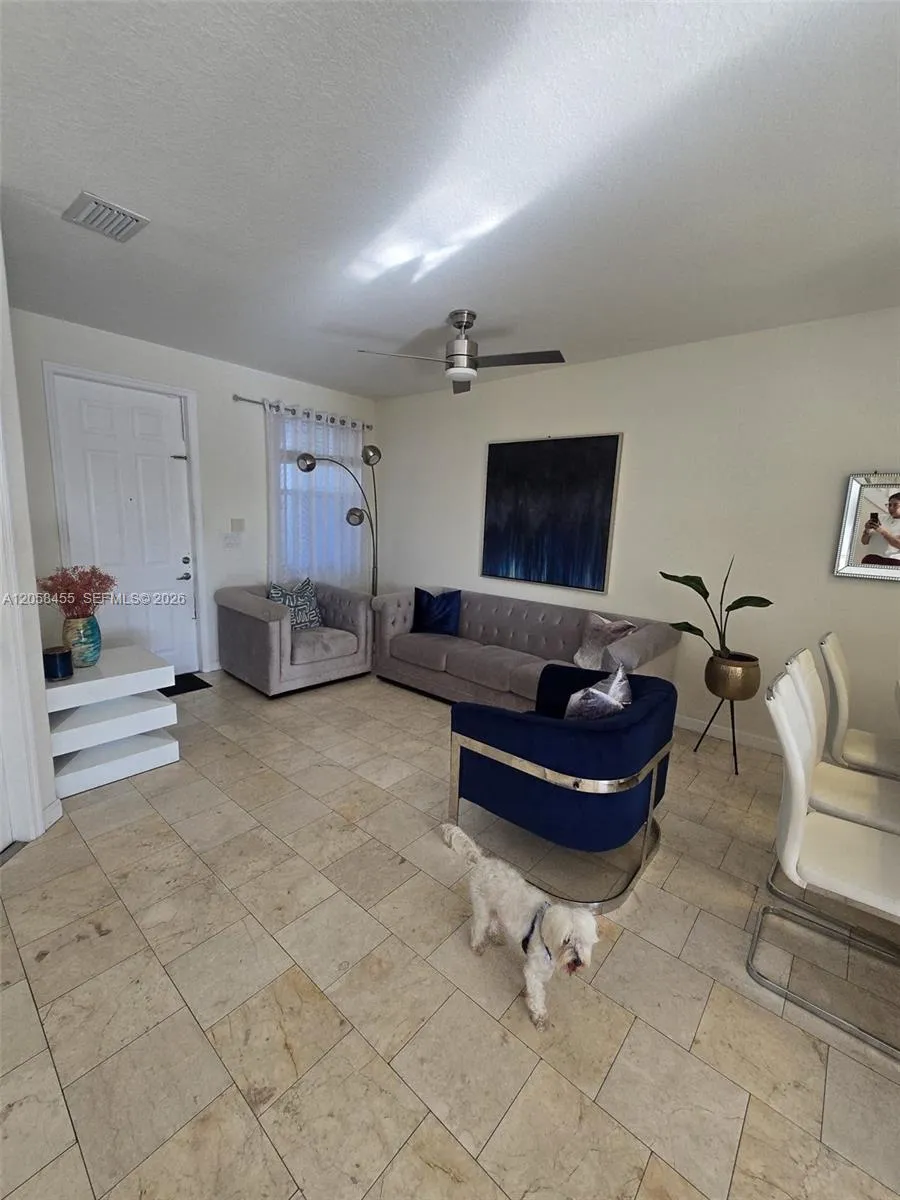 7950 NW 108th Pl Doral, FL 33178