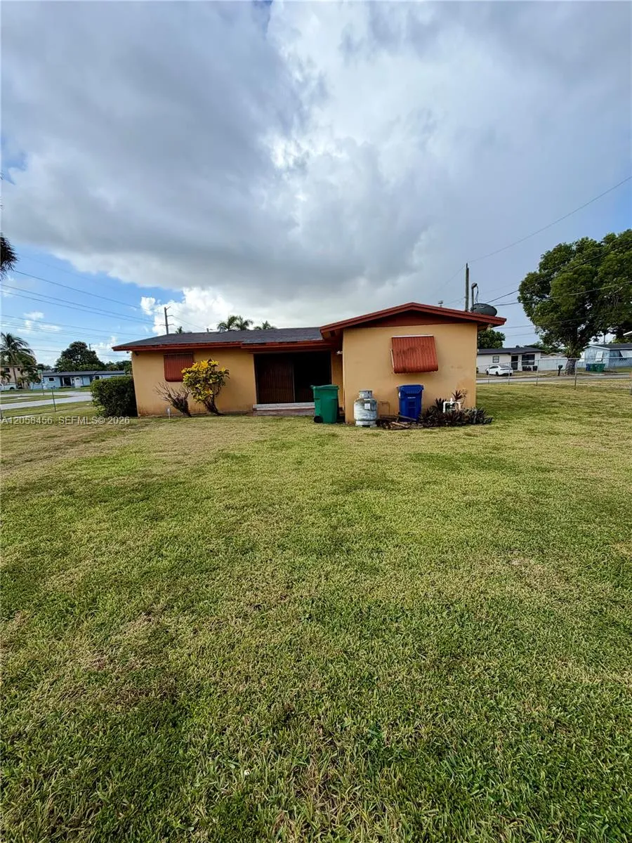 10701 SW 149th St Miami, FL 33176