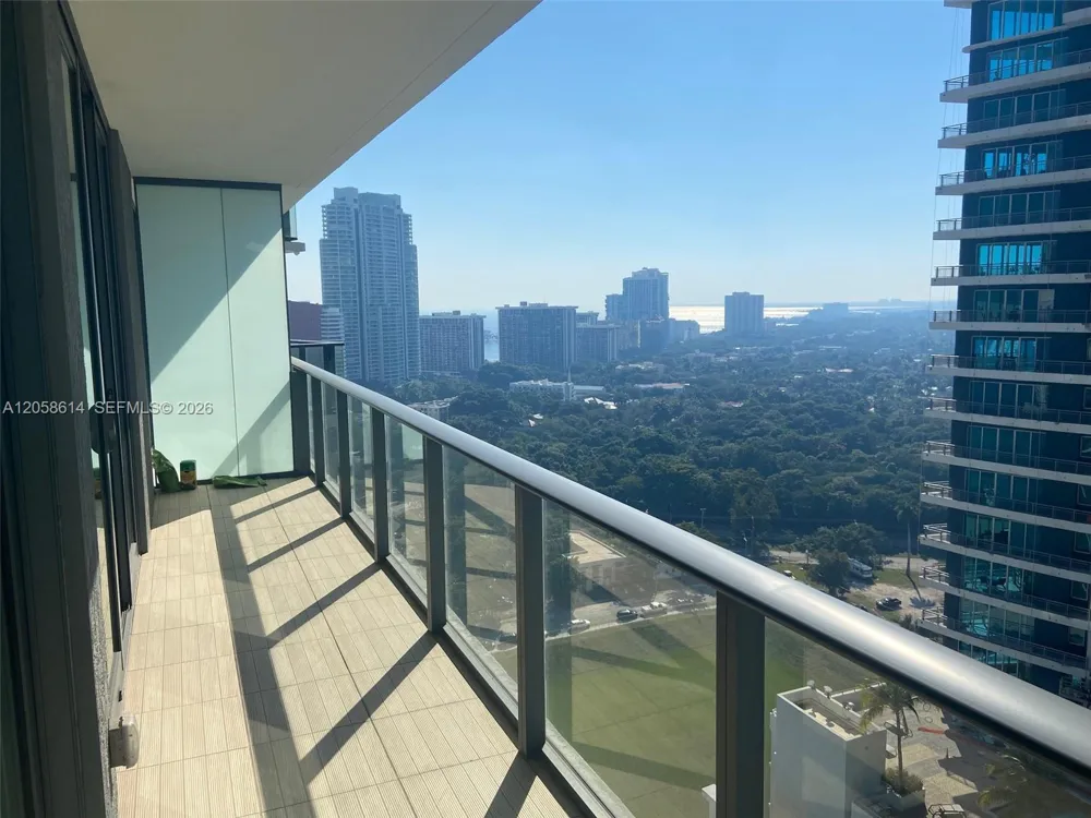 1300 S Miami Ave #2207 Miami, FL 33130