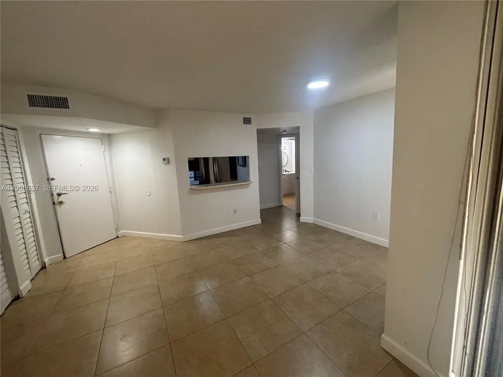 8305 SW 152nd Ave #A111 Miami, FL 33193