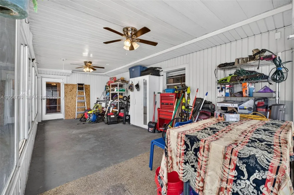 215 Palm Avenue Other City - In The State Of Florida, FL 33823