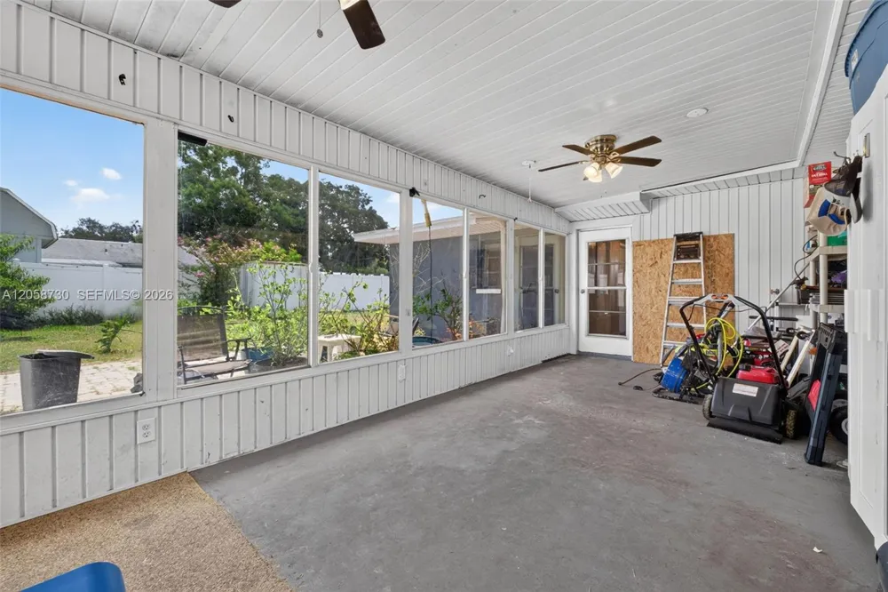 215 Palm Avenue Other City - In The State Of Florida, FL 33823