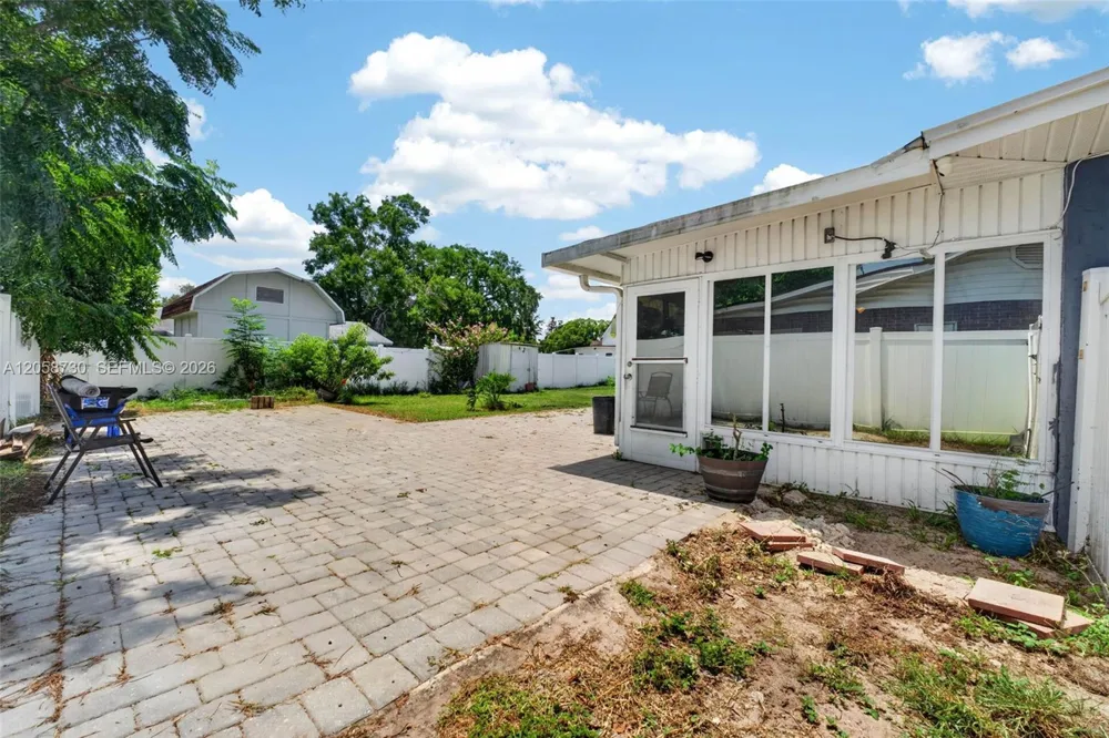 215 Palm Avenue Other City - In The State Of Florida, FL 33823
