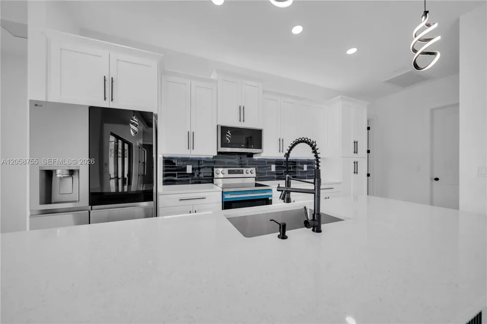 731 La Plata Ave Lehigh Acres, FL 33974