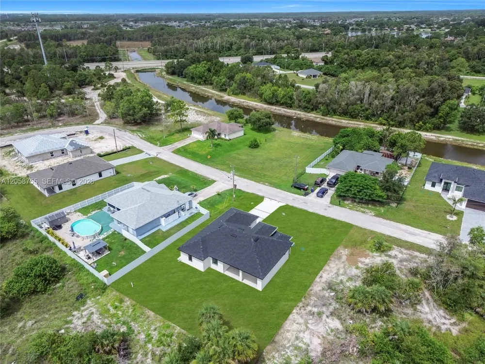 731 La Plata Ave Lehigh Acres, FL 33974
