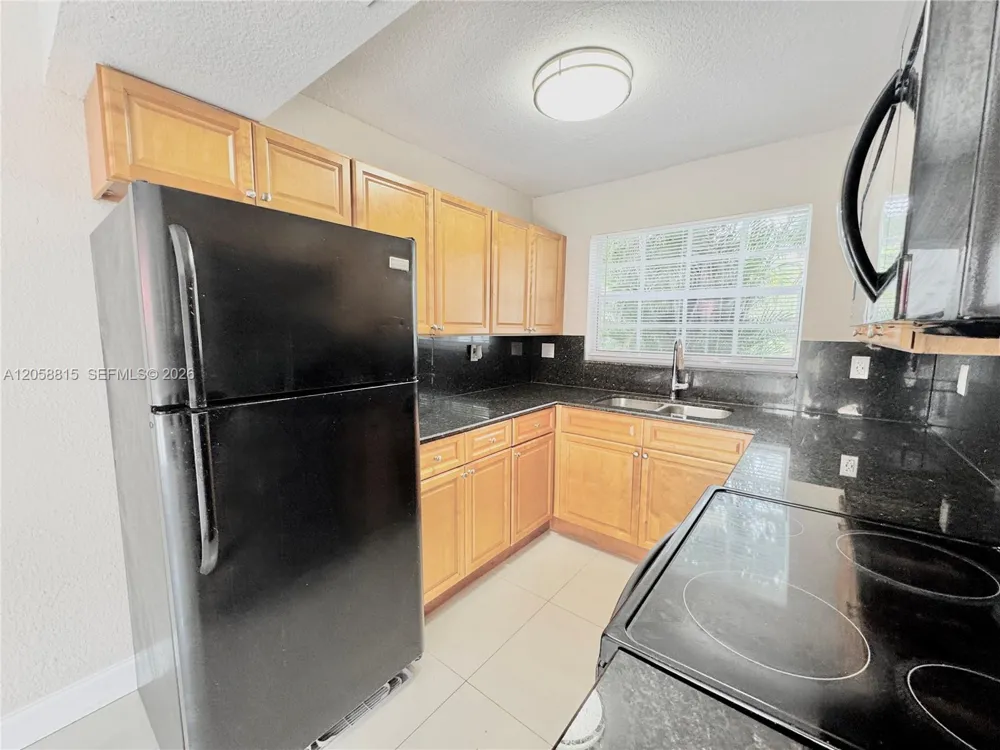 3840 SW 52nd Ave #3840 Pembroke Park, FL 33023