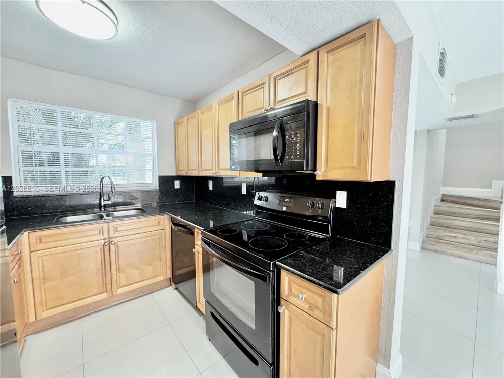 3840 SW 52nd Ave #3840 Pembroke Park, FL 33023