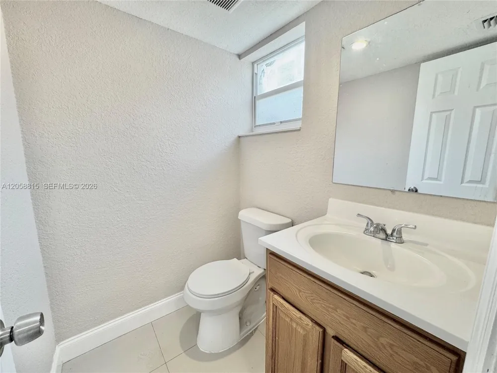 3840 SW 52nd Ave #3840 Pembroke Park, FL 33023
