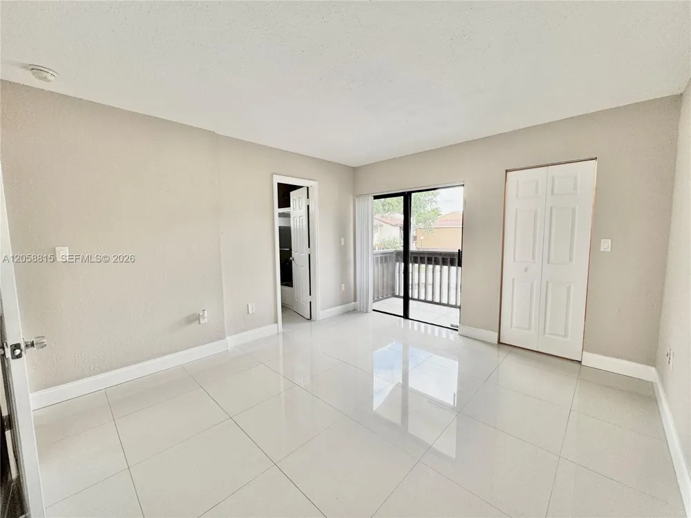 3840 SW 52nd Ave #3840 Pembroke Park, FL 33023