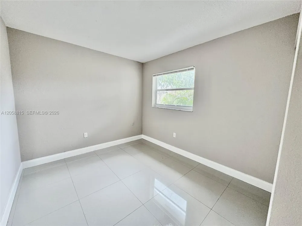 3840 SW 52nd Ave #3840 Pembroke Park, FL 33023