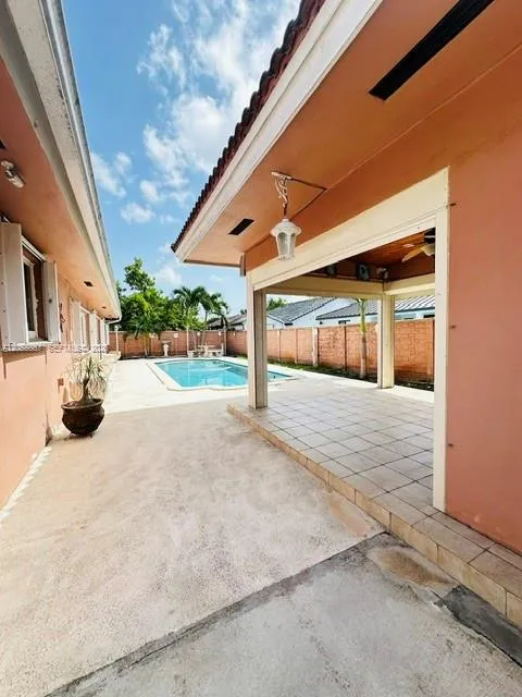 3179 SW 139th Ct Miami, FL 33175