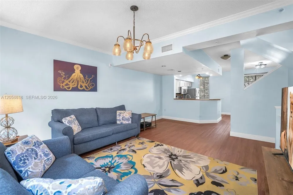 2845 NE 185th St #903 Aventura, FL 33180
