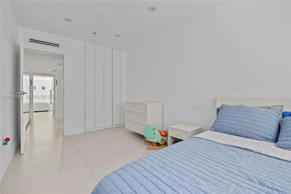 630 Allendale Rd Key Biscayne, FL 33149