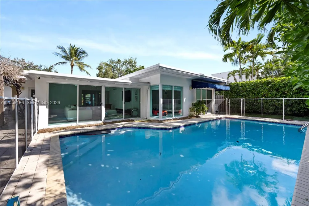 630 Allendale Rd Key Biscayne, FL 33149