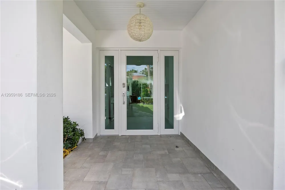 630 Allendale Rd Key Biscayne, FL 33149