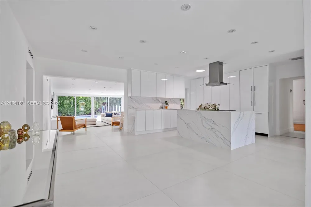 630 Allendale Rd Key Biscayne, FL 33149